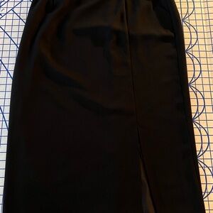 Vintage Sport Collection Women’s Long Skirt Size 16, Black Lined, Front 12” Slit